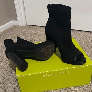 Gianni Bini Black Heeled Peep Toe Boots